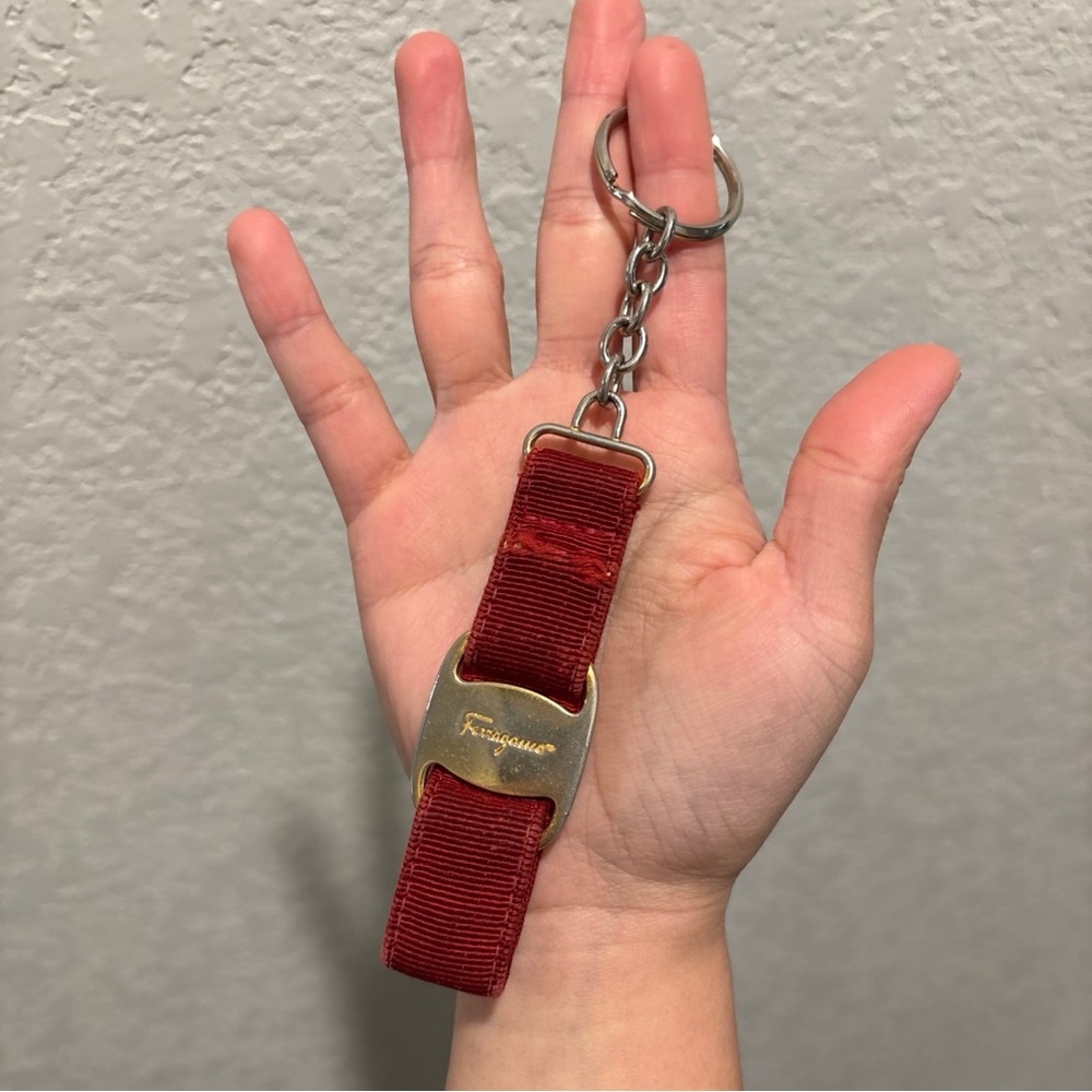 Salvatore Ferragamo Burgundy Vara Ribbon Key Ring Bag Charm